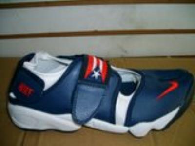 Nike Air Rift-12